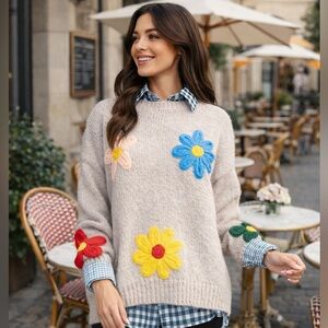 700. EASEL LAST 1! COST 🛑 flower mixed fabric oversized sweater tan multicolor